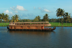 Kerala Honeymoon Houseboat